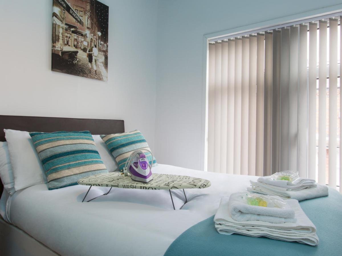 Bed and Breakfast Townhouse @ West Avenue Crewe Exteriér fotografie