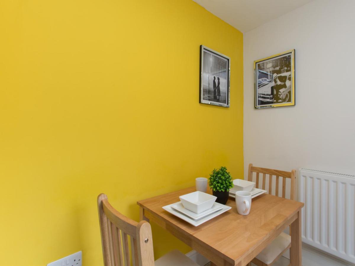 Bed and Breakfast Townhouse @ West Avenue Crewe Exteriér fotografie